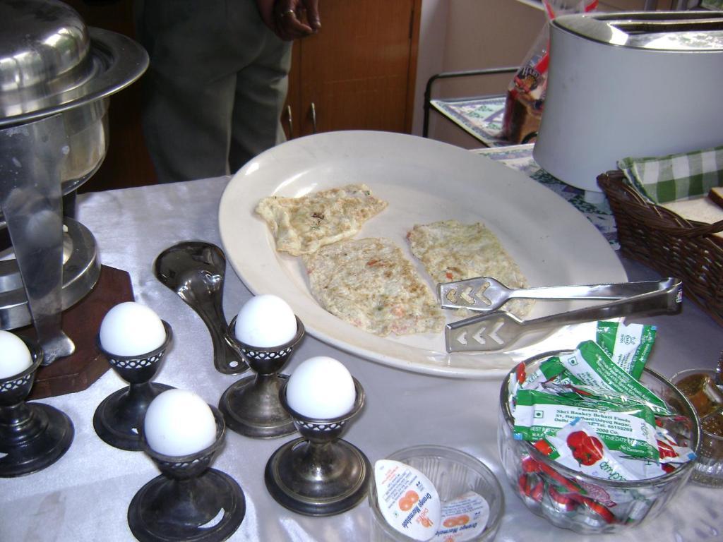 The Royal Residency Hotel Nuova Delhi Camera foto