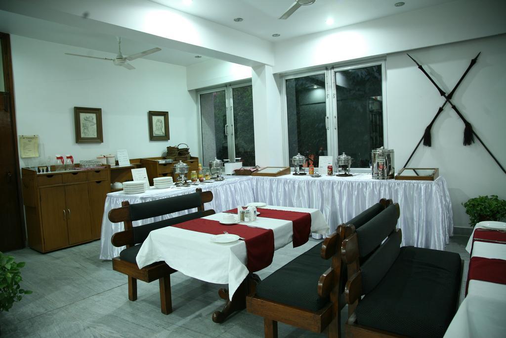 The Royal Residency Hotel Nuova Delhi Esterno foto